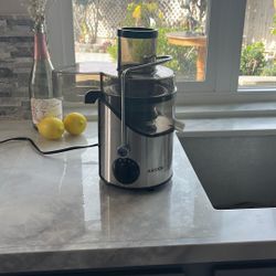 AICOOK Juicer