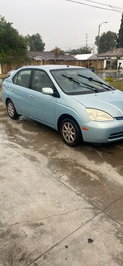 Toyota Prius 2002 excellent condition automatic gas saver all original