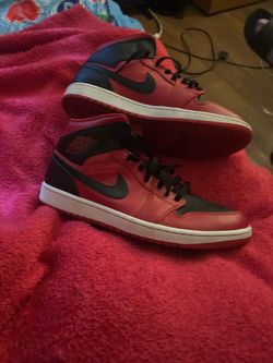 Nike Air Jordan 1 Mid Reverse