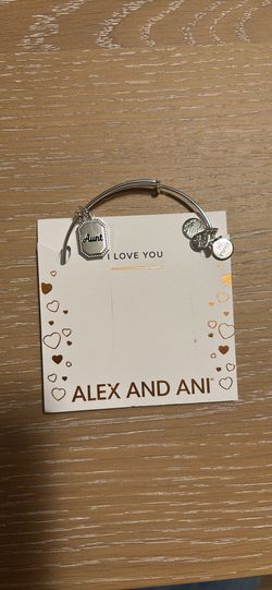 Alex and Ani Aunt bracelet