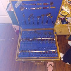 CROWN JEWELRY FACTORY 