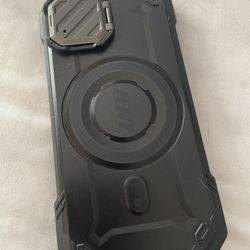 Supcase iPhone 15 