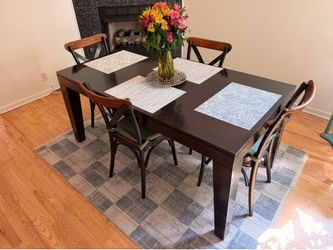 West Elm Solid Wood Table w/4 Bentley Side Chairs & Cushions