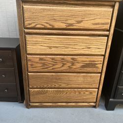 OAK WOOD DRESSER 