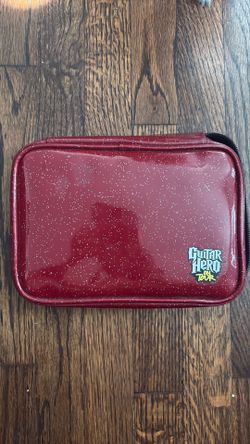 Guitar Hero DS carrying case.