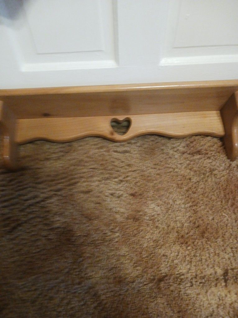 Heart Wooden Shelf