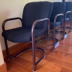 Chairs 4 Free