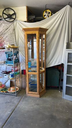 Curio cabinet