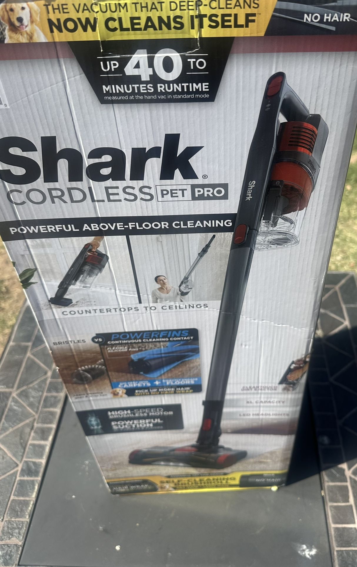 Shark Cordless Vacuum 