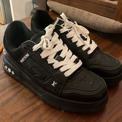 Louis Vuitton Trainer  