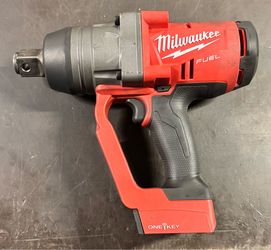 Milwaukee M18 1” High Torque Wrench
