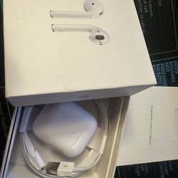 White AirPod 1st Gen (UBC)