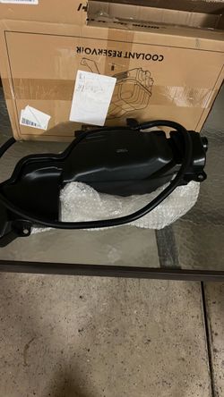 Coolant reservoir