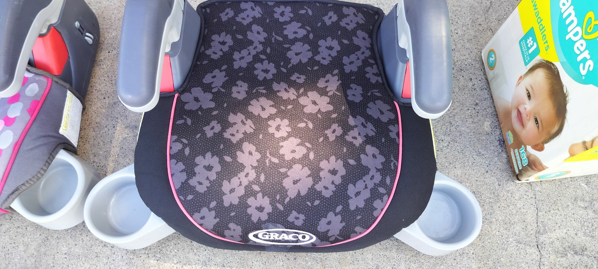 Booster Seat $18 Pick Up Only Bonanza and Lamb 