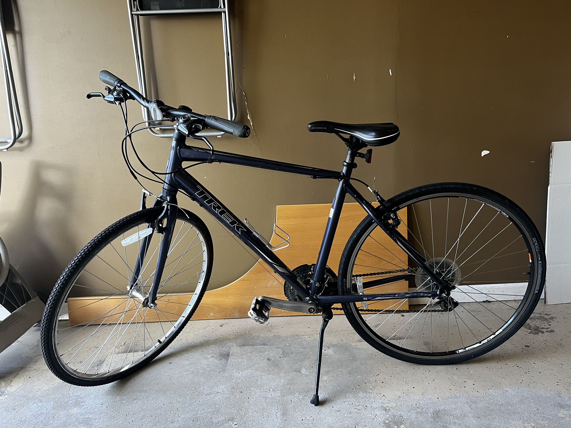 Trek 7.2 Bike 20” Large Frame Men’s Bike