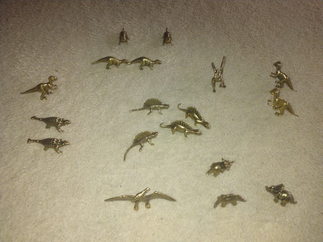 17 Brass Dinosaurs Mini Size Have A Little Weight To Them