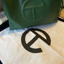 TELFAR   Hand  Bag.   With  Dust Bag Authentic   