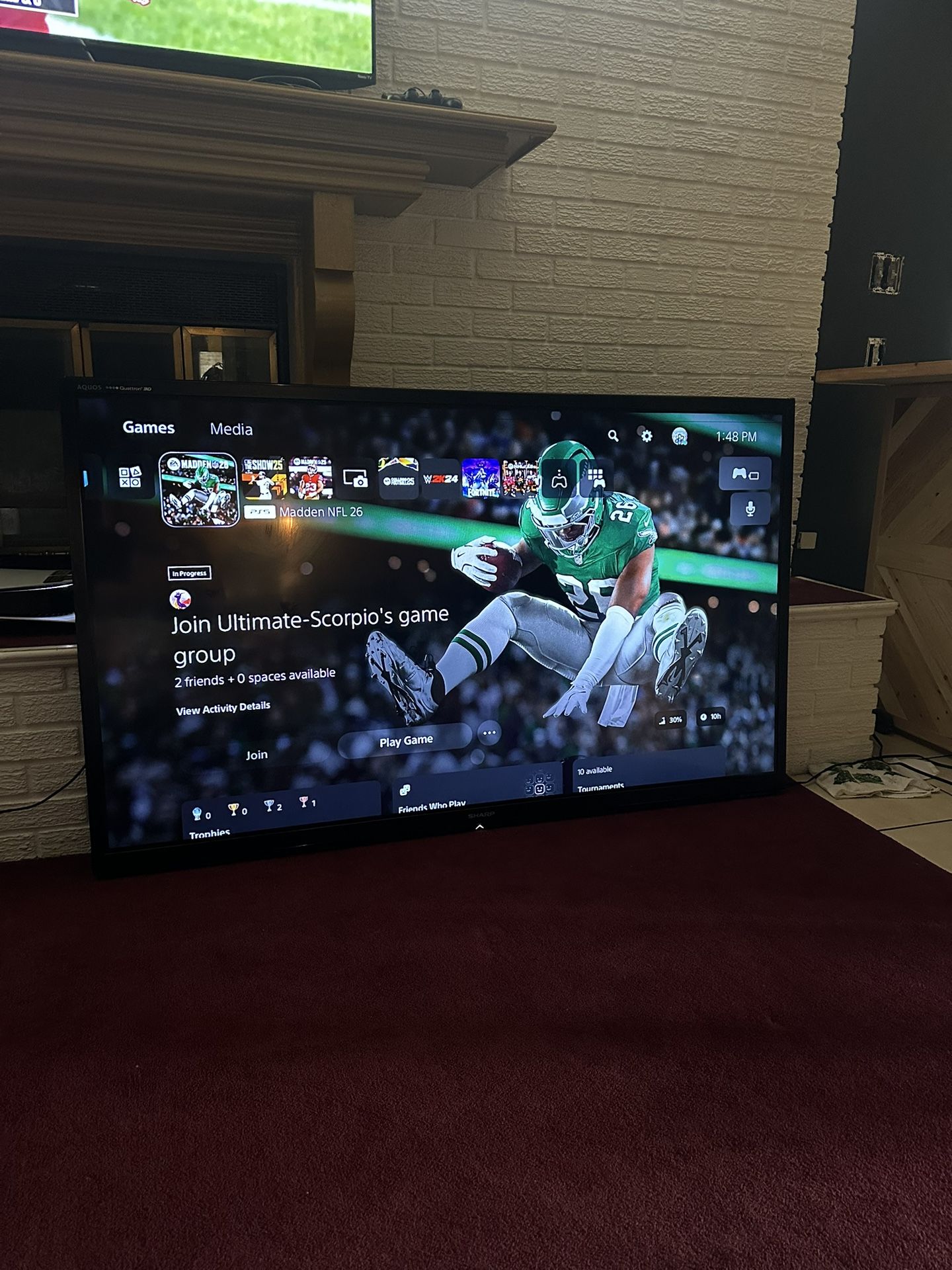 SHARP Aquos Quattron 3D