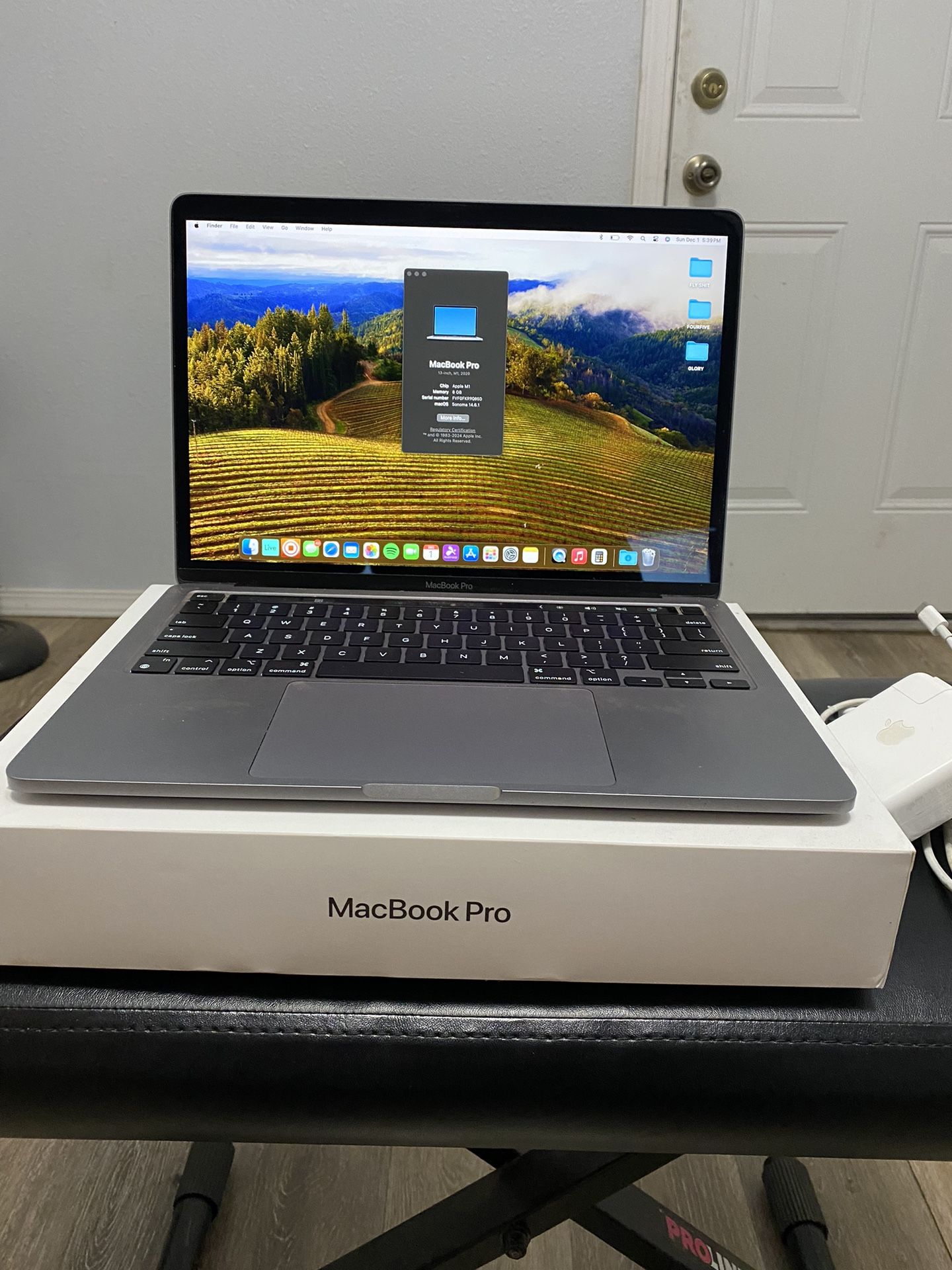 MacBook Pro 2020 13” M1 Processor