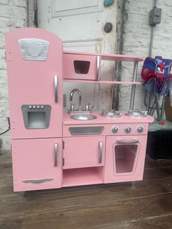 Pink kitchen kidkraft vintage