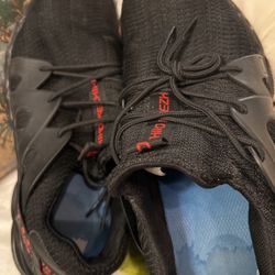 Steel Toed Shoes Size10 