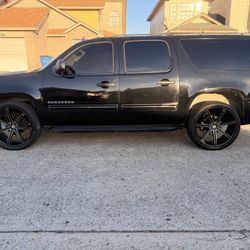 2010 Chevy Suburban 