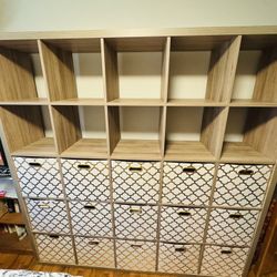 LIKE NEW- IKEA Kallax Shelving Unit / Room Divider with 15 Storage Cubes / Storage Baskets / Storage
