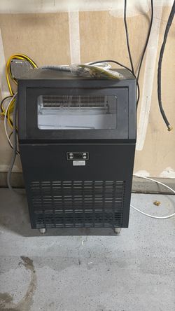 Ice maker