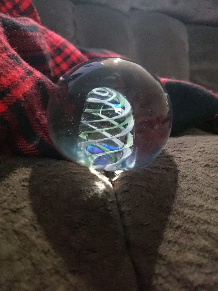 SIGNED VINTAGE PAPERWEIGHT