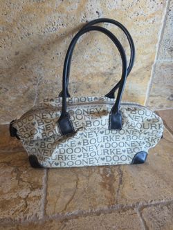 Dooney & Bourke Purse