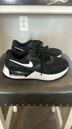 Nike tennis shoes