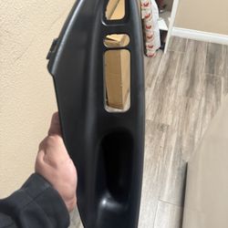 94-04 Convertible Ford Mustang Door Panel Switch Housing Driver Side