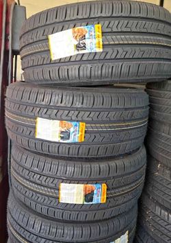 235/40/19 New Set Of Tires