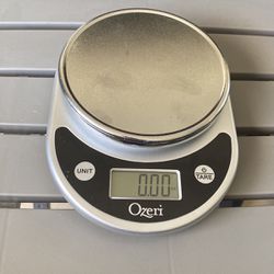 Electronic Kitchen Scale - Stainless Steel - Battery Powered 👌 