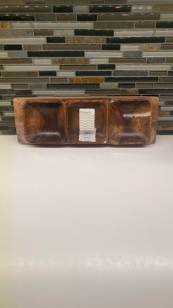 Wood Tray With 3 Bowls 