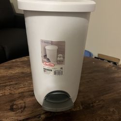 Sterilite 2.6 Gal. Ultra™ StepOn Wastebasket Plastic, White