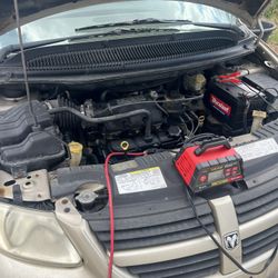 2005 Dodge Caravan SXT 