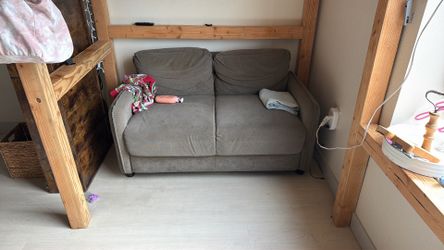 love seat