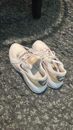Girl Shoe