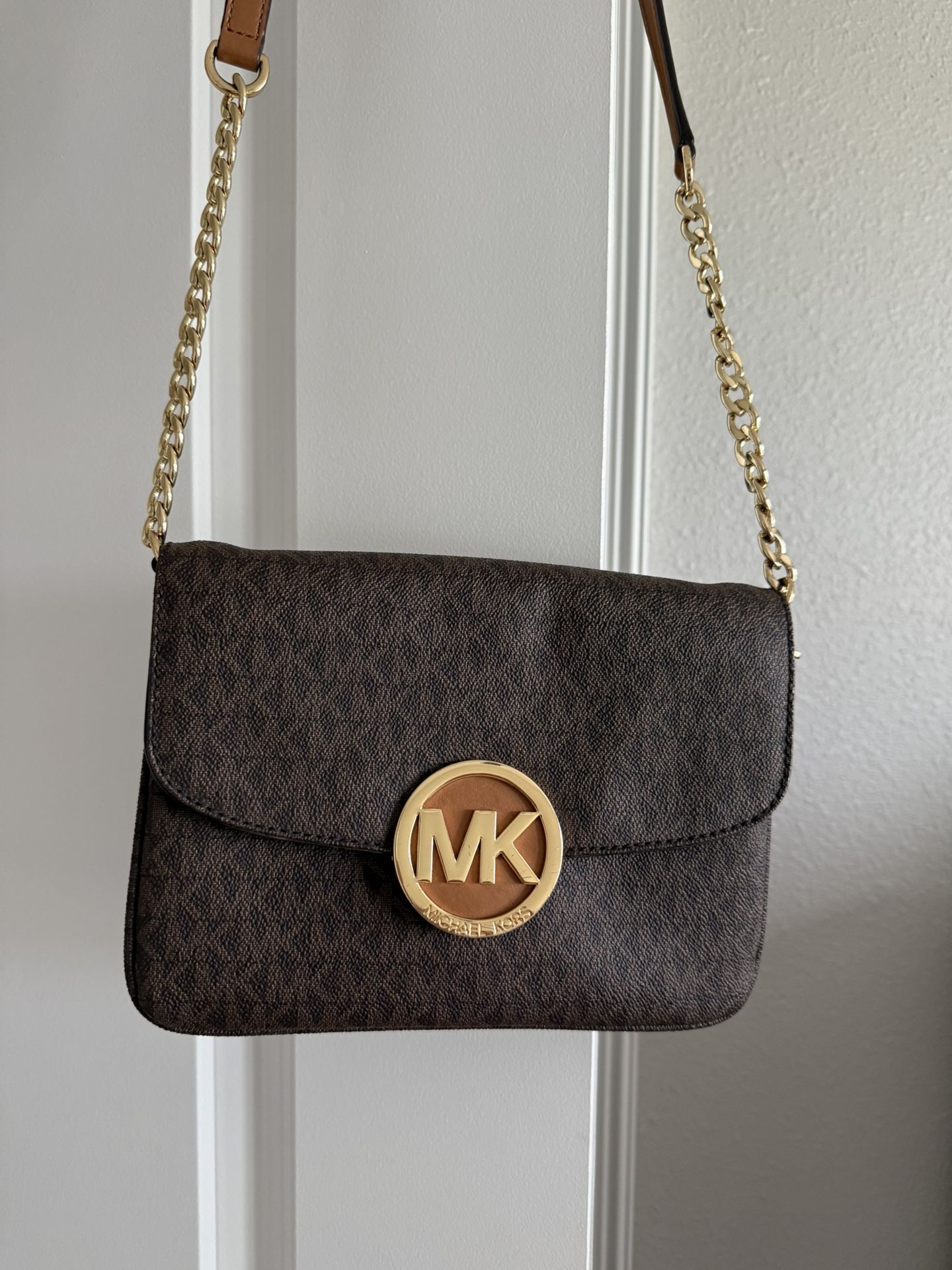 Michael Kors Crossbody Purse