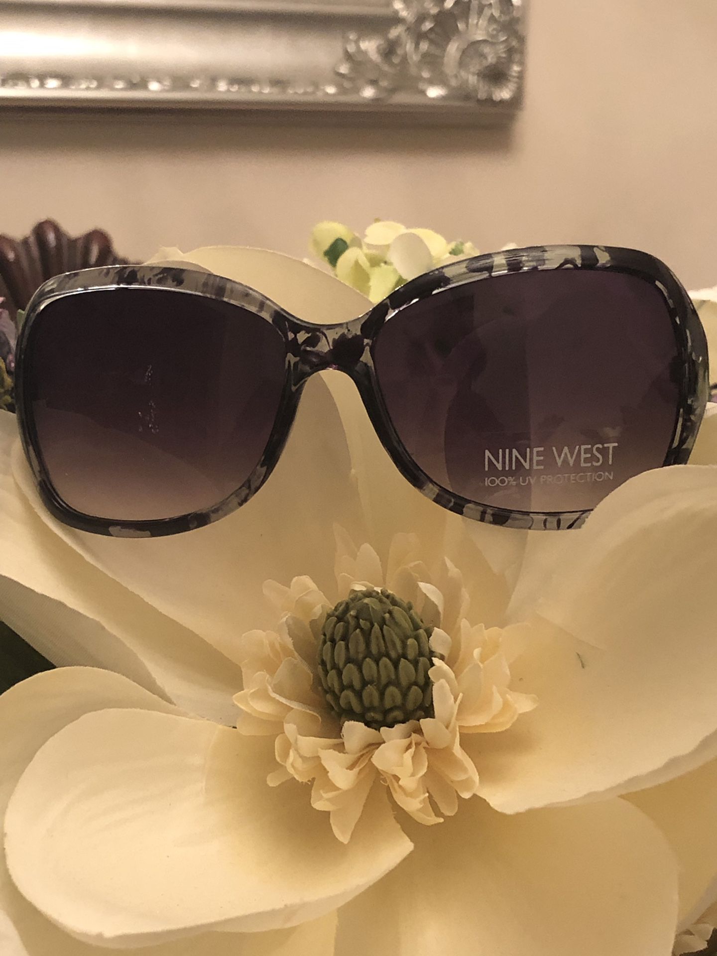 Nine West Sunglasses NWT’s