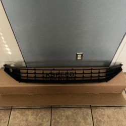Volkswagen Jetta Comfortline - Lower Bumper Grille, Primed