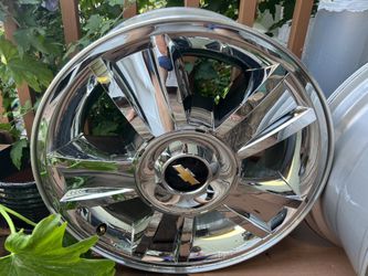 GMC Or Chevy rims 6 Total