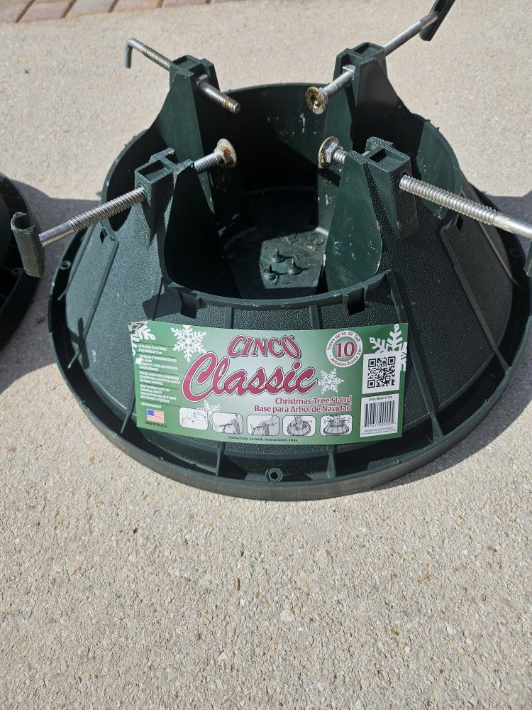 Christmas tree stand up to 10 ft