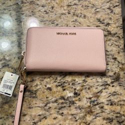 Brand New Michael Kors Blush Pink Wallet