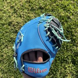 Wilson A2000 1st Base Mitt 12.5” Baseball Glove