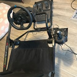 True Force Steering Wheel/shifter/pedal-Next Level Racing seat