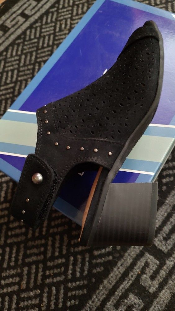 Black Suede Sandals Size 6