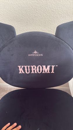 Vanity chair