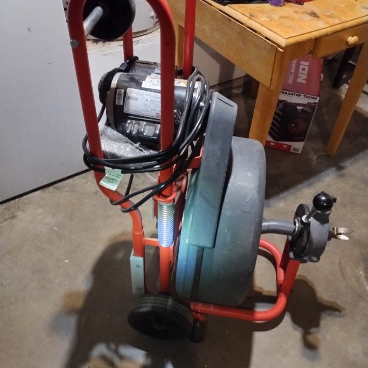 100 Ft Power Snake For Main Sewer Lines Never Used Brand New Xlnt Condition.